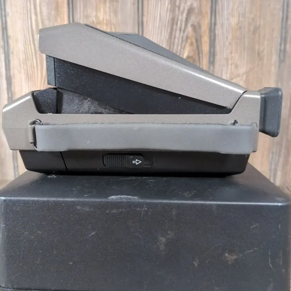 Polaroid Spectra‎ System Auto Focus Instant Camera Flash Hard Case Vtg UNTESTED